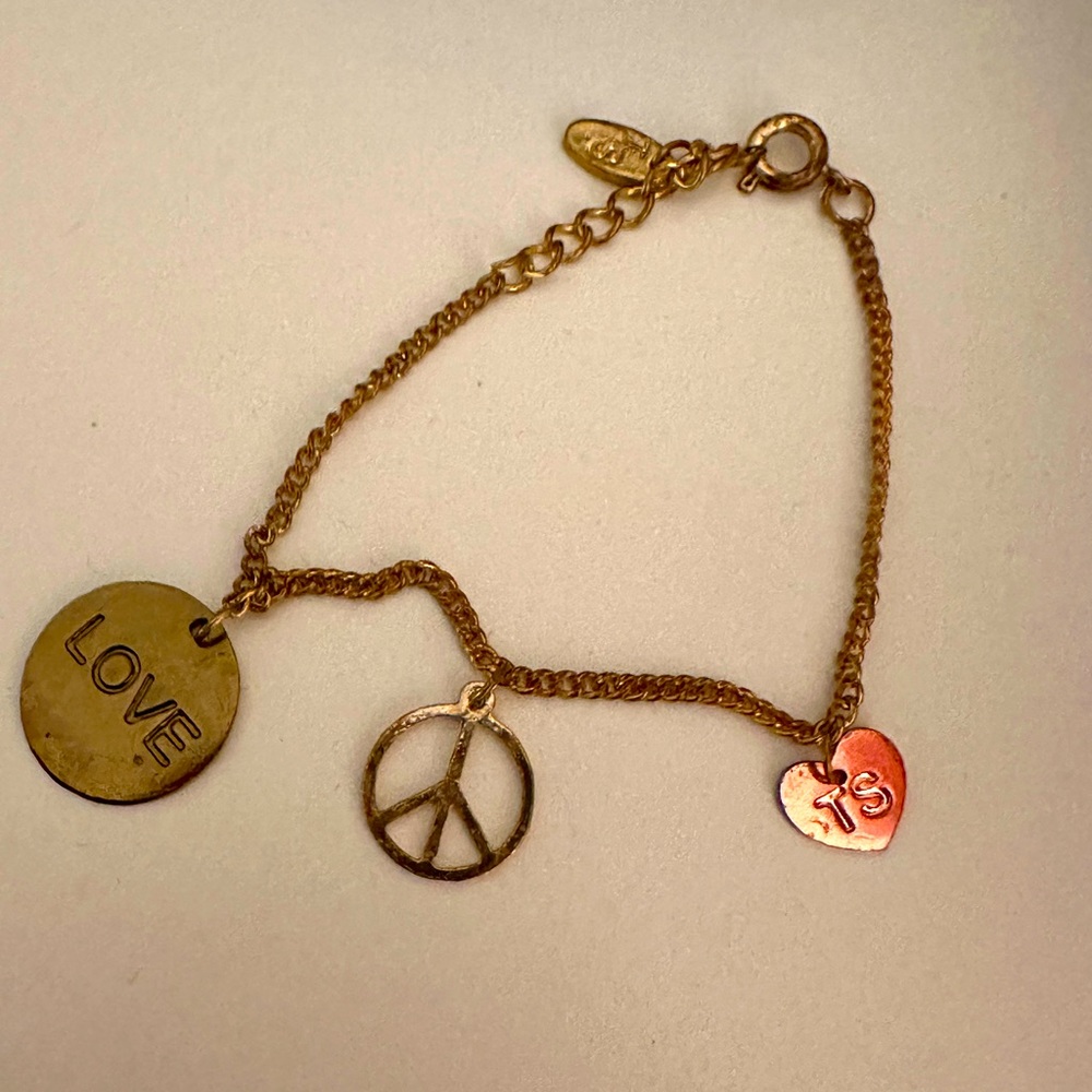 Vintage Taylor Swift bracelet the TS peace and love